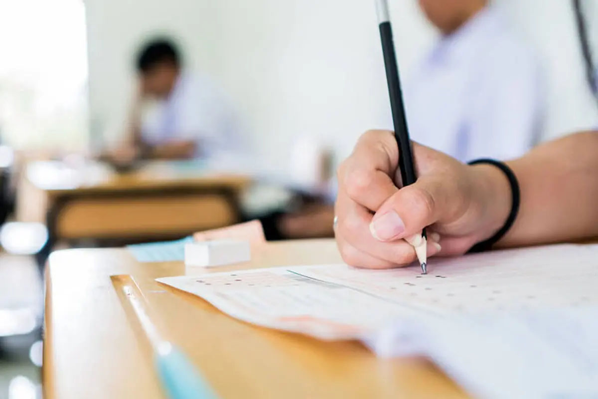 دانشآموزان مورد حمایت کمیته امداد استان البرز حائز رتبههای برتر كنكور سراسری