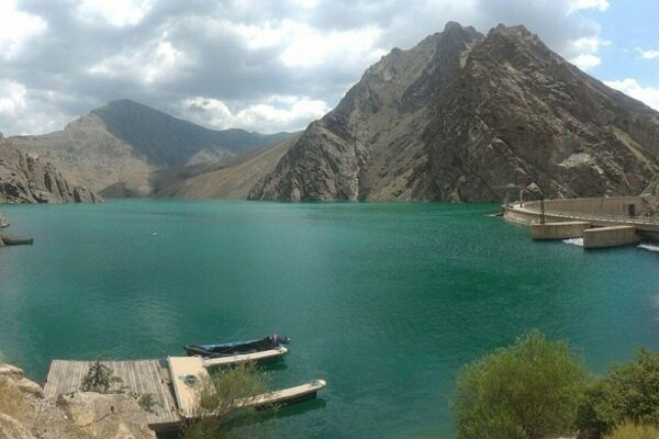 ۳ سال تشنگی در هزار هکتار فضای سبز؛ آیا رهاسازی ۵۰۰ هزار مترمکعبی آب مرهمی بر زخم باغهای کلاک میشود؟